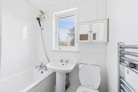 61 Haslemere Road, Thornton Heath, CR7 7BF