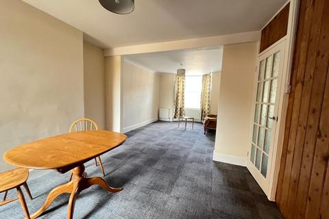 2 bedroom terraced house to rent, Albemarle Road, Willesborough, Ashford, Kent, TN24