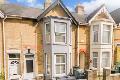 Newport Road, Cowes, Isle of Wight