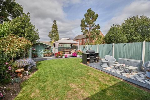3 bedroom semi-detached house for sale, Hilary Bevins Close, Higham-On-The-Hill, Nuneaton
