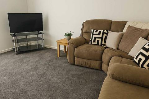 2 bedroom flat to rent, Co-Operation Road, Greenbank