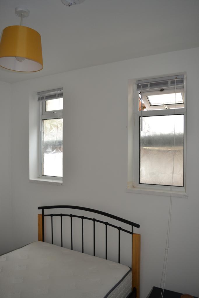 Apartment in Bristol, Greenbank, Easton - View 5