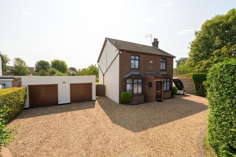 3 bedroom detached house for sale, Mill Road, Bedford MK43
