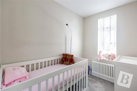 33 Beulah Road, Hornchurch, RM12 4YR