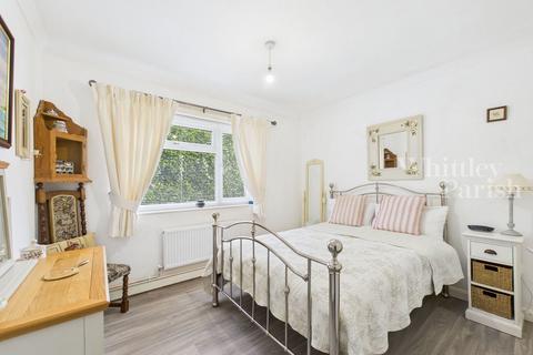 24 Beech Avenue, Attleborough, NR17 2ET