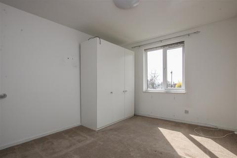 1 bedroom retirement property for sale, Kings Road, Brentwood