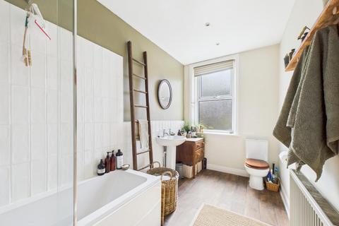 55 Back Cavendish Road, Bradford, BD10 9LQ