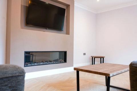 undefined, Alexandra Road, Kings Langley WD4