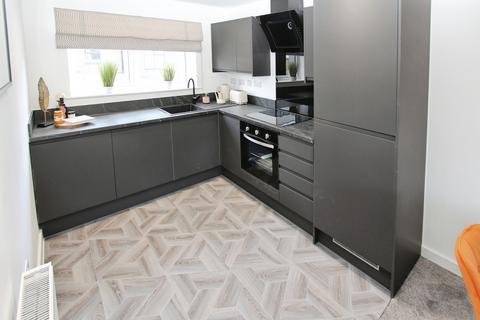 3 bedroom semi-detached house to rent, Tulip Street, Beeston, NG9