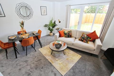 3 bedroom semi-detached house to rent, Tulip Street, Beeston, NG9