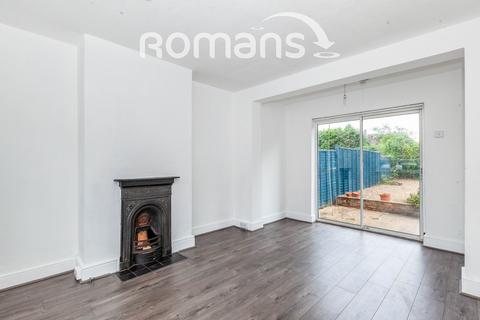 3 bedroom terraced house to rent, Raymond Road, Maidenhead, SL6