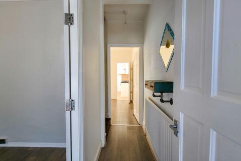 2 bedroom terraced house to rent, Riverdale Road, London, SE18