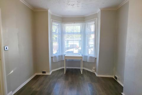 2 bedroom terraced house to rent, Riverdale Road, London, SE18