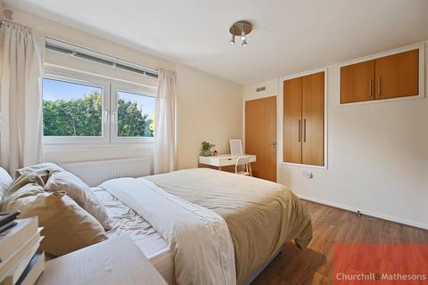 undefined, Bloomsbury Close, London