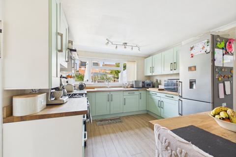 4 bedroom semi-detached house for sale, Hempsted Lane, Gloucester, Gloucestershire, GL2