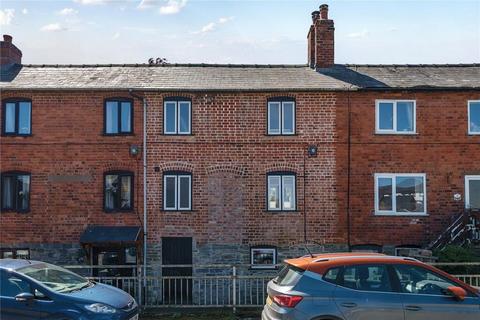 9 Brookside, Knighton, LD7 1DW