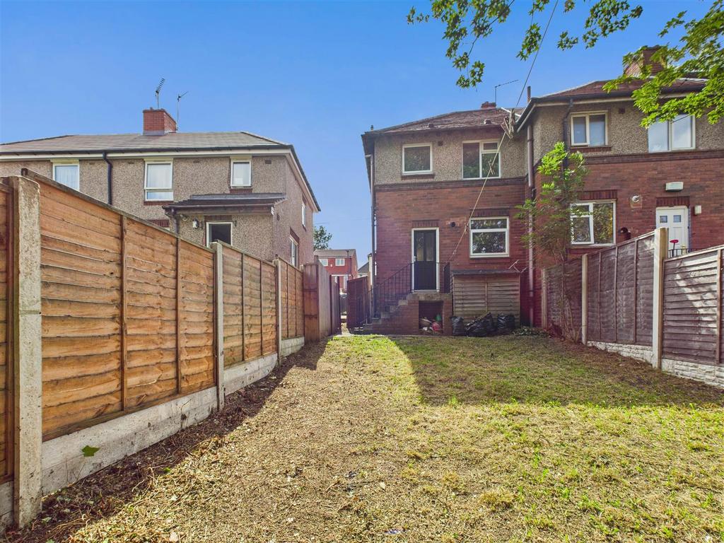 CAM05207 G0-PR0050-STILL023.jpg