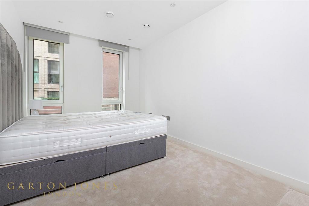 Bedroom.jpg