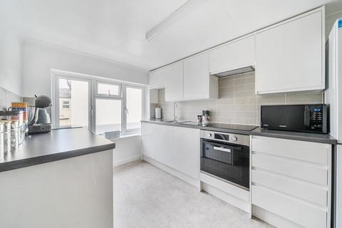 2 bedroom maisonette for sale, Kingston Upon Thames, Surrey, KT1