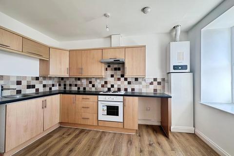 2 bedroom apartment to rent, Athelstan Road Margate CT9