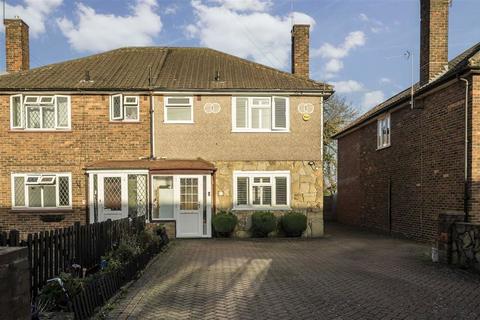 3 bedroom semi-detached house for sale, Somertrees Avenue, London SE12