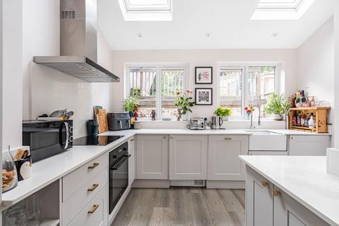 57 The Glade, Coulsdon, CR5 1SS