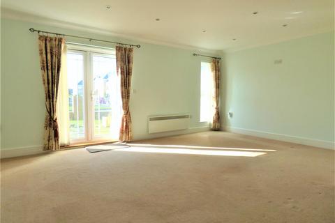 2 bedroom apartment to rent, Harsfold Road, Rustington Littlehampton BN16