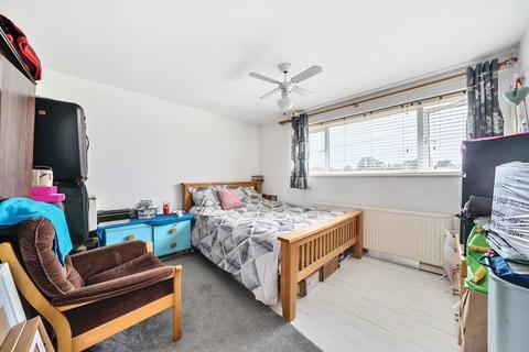 3 bedroom terraced house for sale, Cranmore Avenue,  Swindon,  SN3