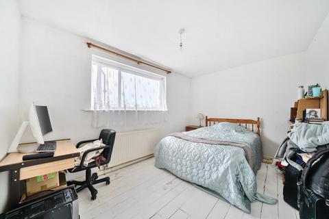 3 bedroom terraced house for sale, Cranmore Avenue,  Swindon,  SN3