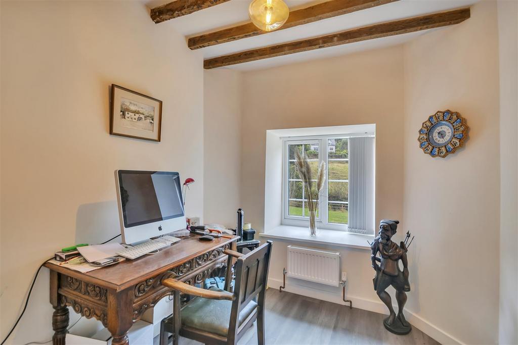 Snug/ Home Office