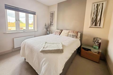 undefined, Mayfields Court, Grimsby DN41
