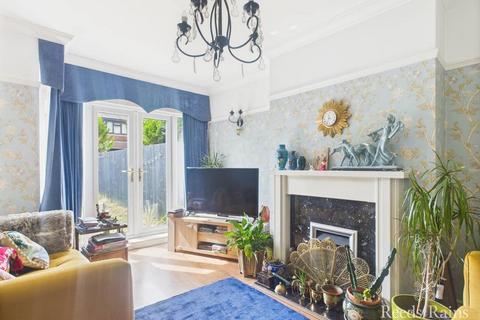 18 Abdale Avenue, Middlesbrough, TS5 5JL