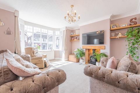 25 Boldmere Drive, Sutton Coldfield, B73 5ES