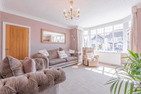 25 Boldmere Drive, Sutton Coldfield, B73 5ES