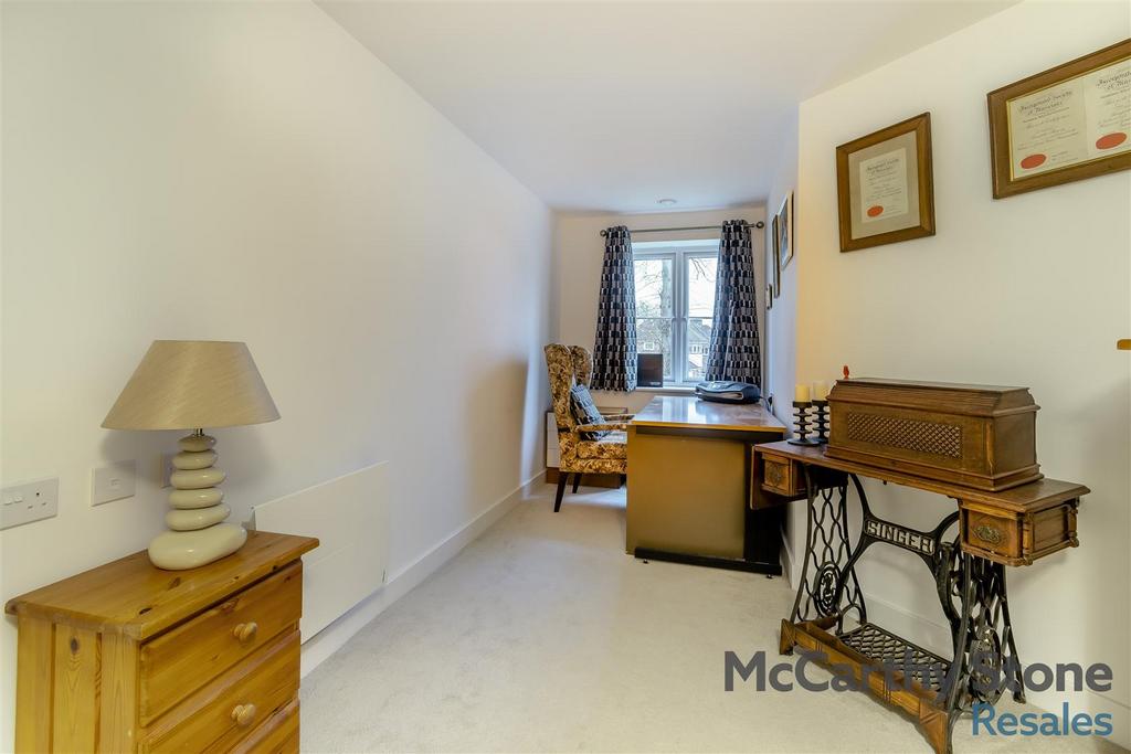 8669159-interior13.jpg