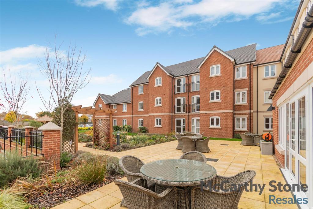 8669159-exterior01.jpg