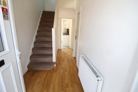 3 bedroom semi-detached house for sale, Calder Gardens, Edgware, HA8