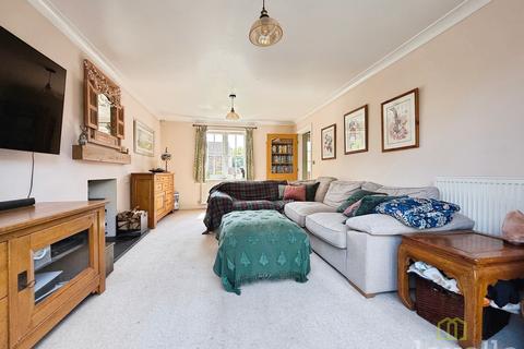 undefined, High Street, Martin LN4