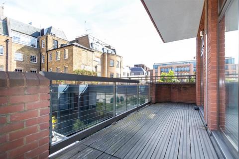 2 bedroom apartment to rent, Mount Row, Mayfair, W1K
