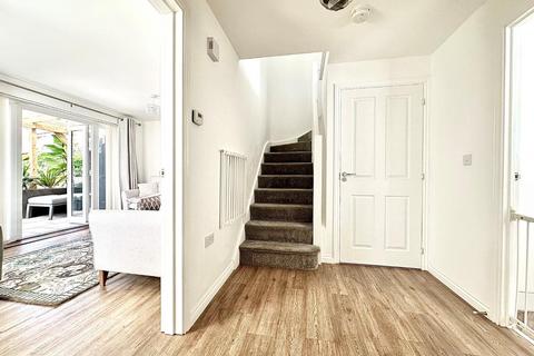 211 Damselfly Road, Northampton, NN4 9EY