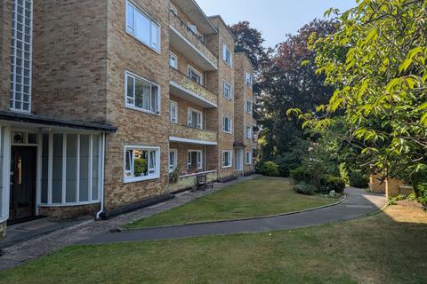 3 bedroom flat for sale, Barclay Mansions, St. Valerie Road, Bournemouth