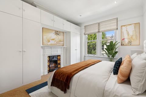 2 bedroom flat for sale, Avondale Mansions, Rostrevor Road, London