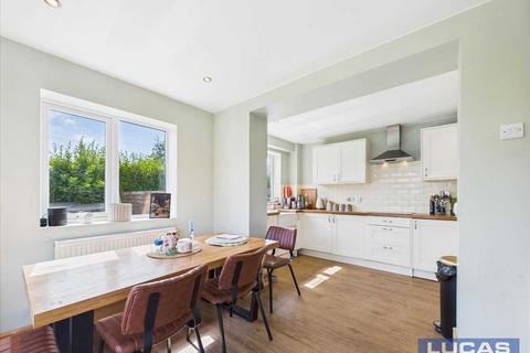 undefined, Tan Rhiw, Penmynydd, Llanfairpwll