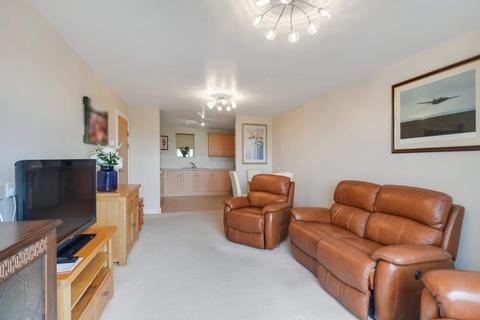 undefined, at Alexandra Place, South Lake Crescent, Reading RG5