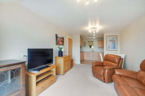 undefined, at Alexandra Place, South Lake Crescent, Reading RG5