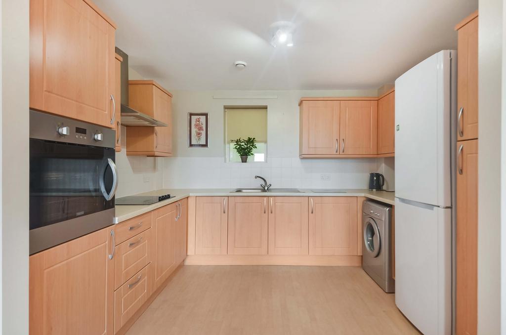 Kitchen Area (2).jpg