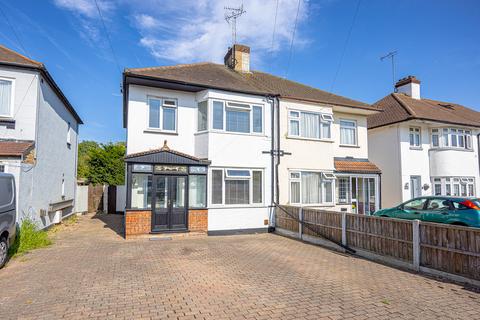 3 bedroom semi-detached house for sale, Thornford Gardens, Southend-on-sea, SS2