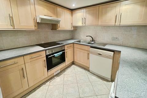 2 bedroom flat for sale, Wilmslow Road, Fallowfield, Greater Manchester, M14