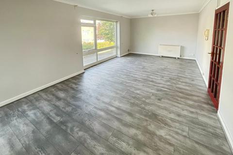 2 bedroom flat for sale, Wilmslow Road, Fallowfield, Greater Manchester, M14