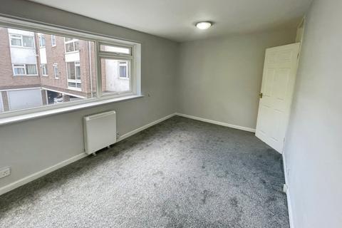 2 bedroom flat for sale, Wilmslow Road, Fallowfield, Greater Manchester, M14
